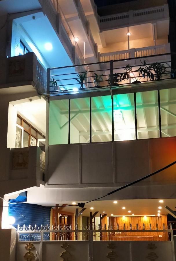Hotel Shree Tara Katmandu Zewnętrze zdjęcie
